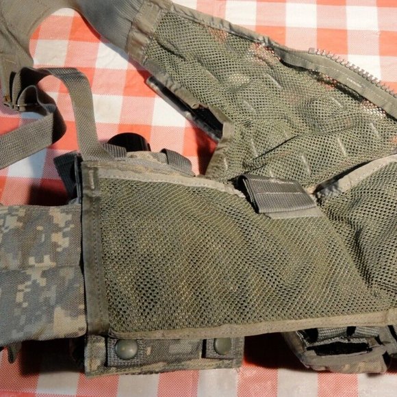 MOLLE II ACU FLC TACTICAL FIGHTING LOAD CARRIER VEST CHEST RIG & POUCHES SV 3065 - Picture 6 of 11